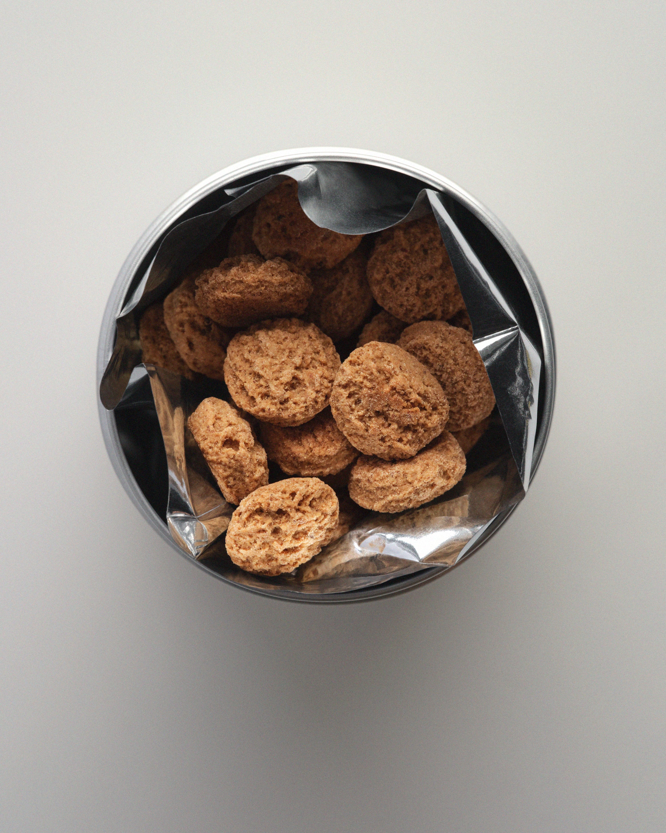 Banana with Flax Biscuits